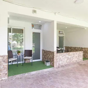 https://carihuela-beach-apartments.es-andalucia.com